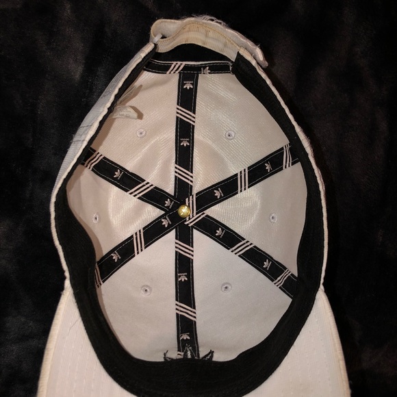 Adidas White Golf Hat - Picture 2 of 3